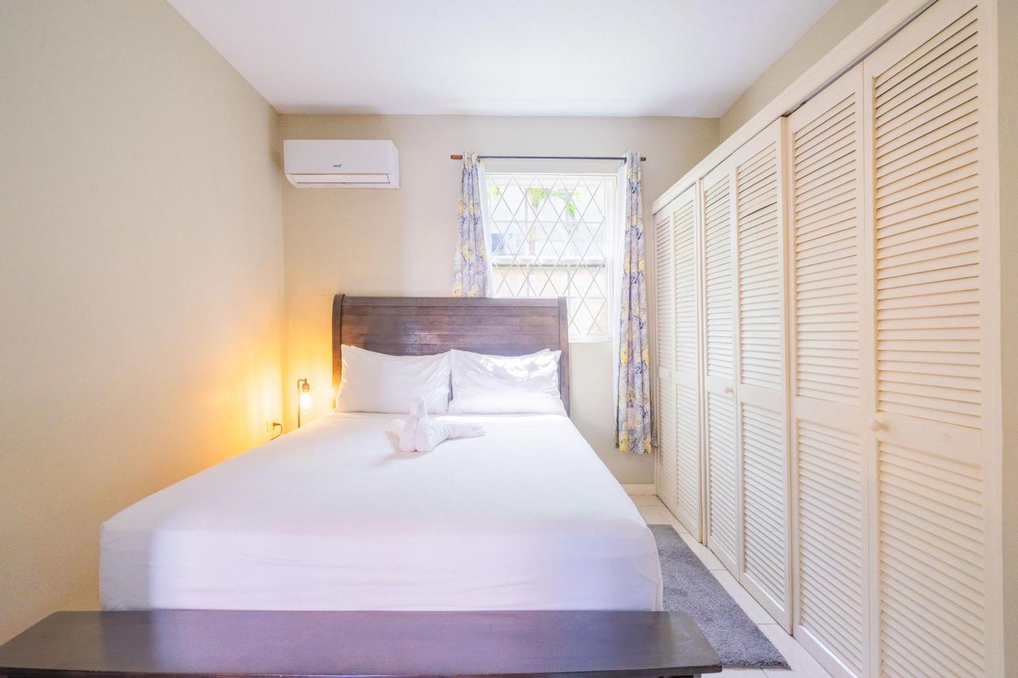 Musgrave Annex- Comfy 1 Bedroom Apartment On The Ground Floor Kingston Ngoại thất bức ảnh