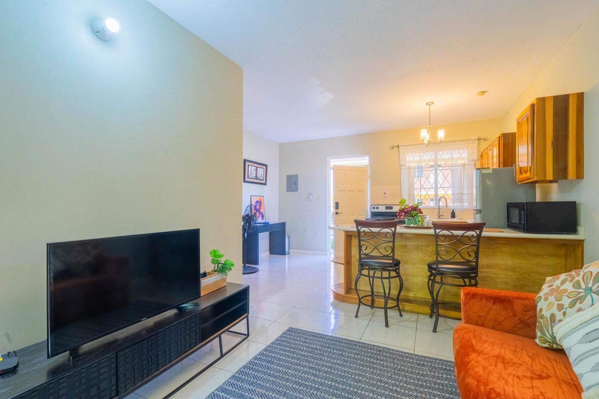 Musgrave Annex- Comfy 1 Bedroom Apartment On The Ground Floor Kingston Ngoại thất bức ảnh